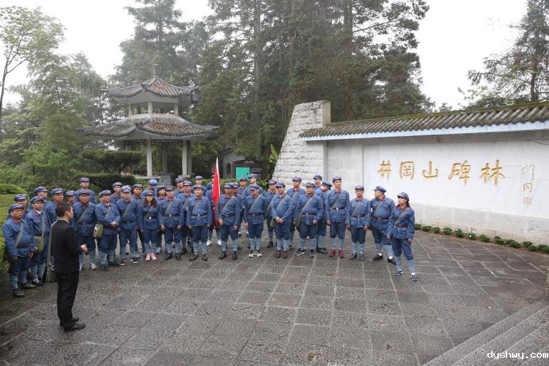 1492788337478169.jpg 1492788337478169.jpg