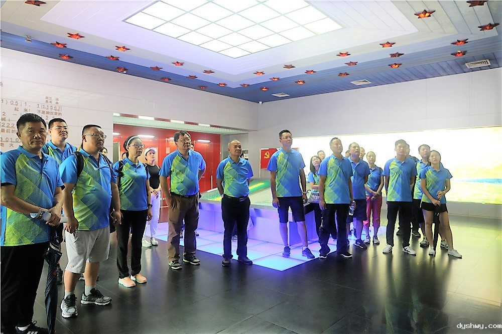 1531803663395160.jpg 三四十.jpg