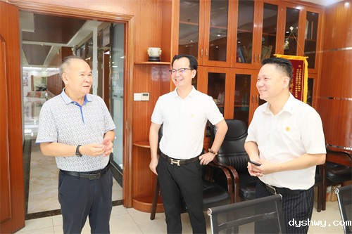 1665284631427606.jpg 6382c38d1df026d4661ea23ad060cc8.jpg