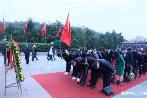 1669791004384618.jpg IMG_2716.jpg