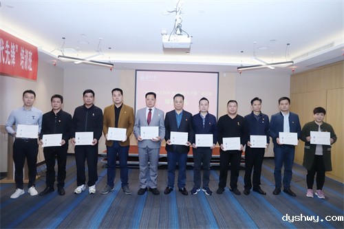 1669791613487937.jpg 5d5e67c5ffd37b2c50496d7109535d8.jpg