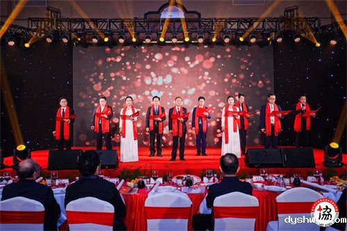 1704437657116913.jpg 6B4A9528-opq689825522.jpg