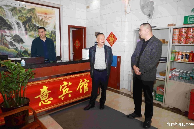 1740625915519737.jpg IMG_5861.JPG