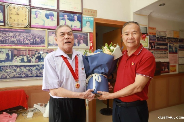 1751442004556760.jpg 00796357789af0e3ed3ae6189ffa618.jpg